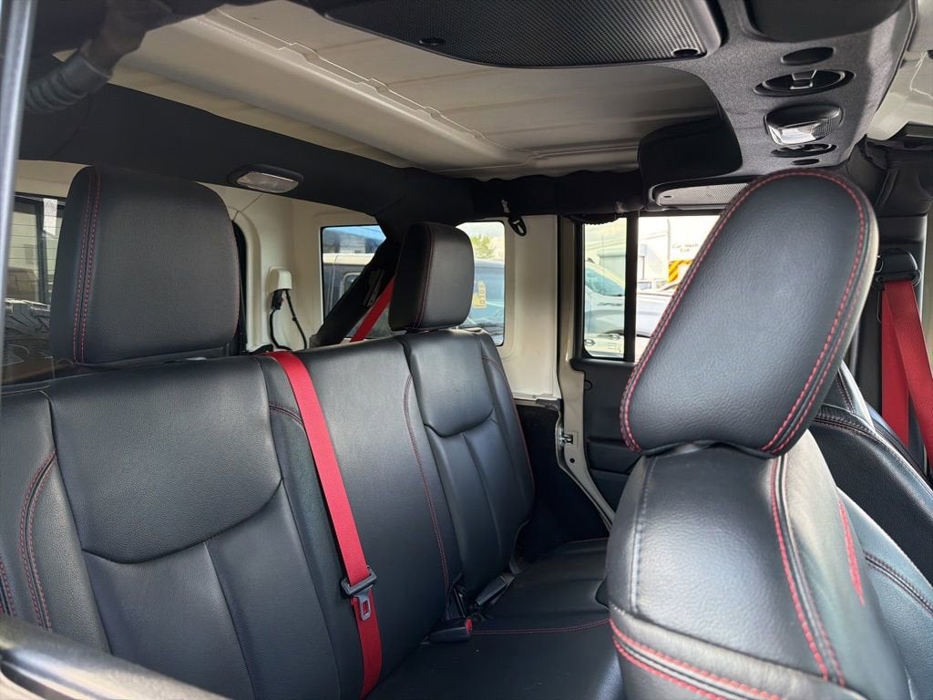 2017 Jeep Wrangler Unlimited Rubicon Recon 4x4