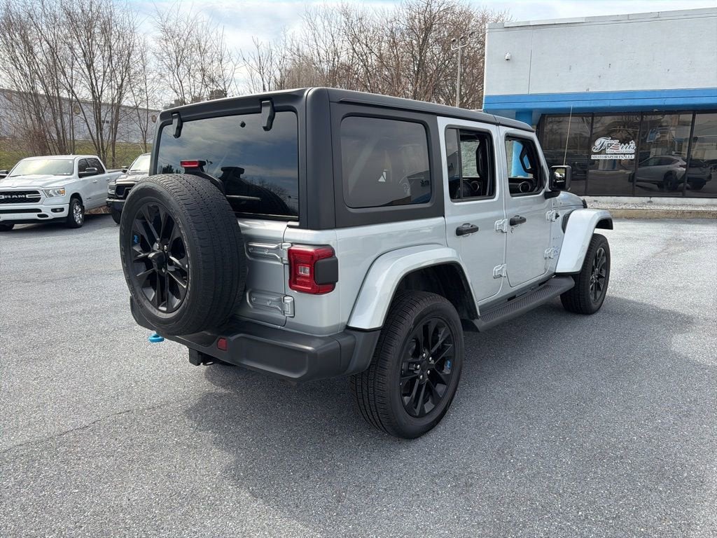 2023 Jeep Wrangler 4xe Sahara 4x4