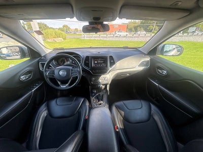 2019 Jeep Cherokee Latitude Plus 4x4