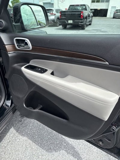2018 Jeep Grand Cherokee Sterling Edition 4x4