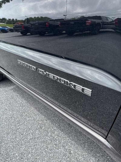 2018 Jeep Grand Cherokee Sterling Edition 4x4