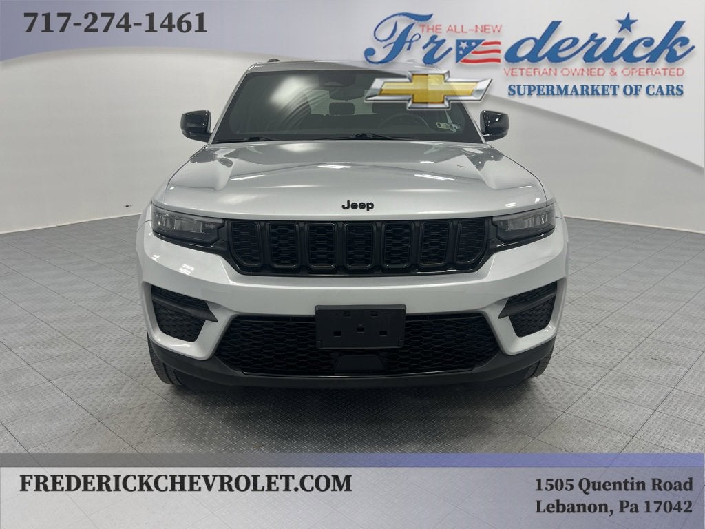 2022 Jeep Grand Cherokee Altitude 4x4