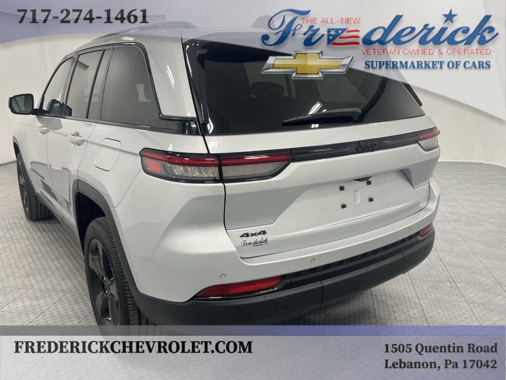 2022 Jeep Grand Cherokee Altitude 4x4