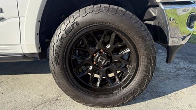 2020 RAM 1500 Limited Crew Cab 4x4 5'7" Box