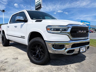 2020 RAM 1500 Limited Crew Cab 4x4 5'7" Box