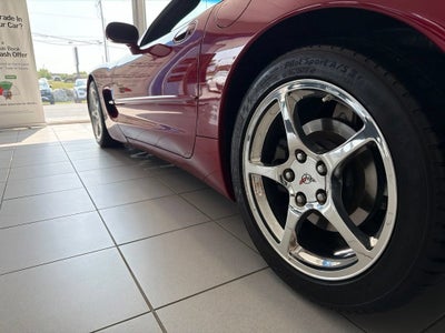 2004 Chevrolet Corvette BASE