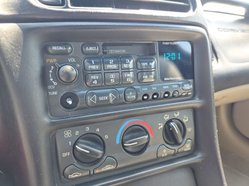 2000 Chevrolet Corvette BASE