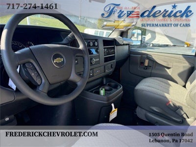2024 Chevrolet Express Passenger 2500 1LS