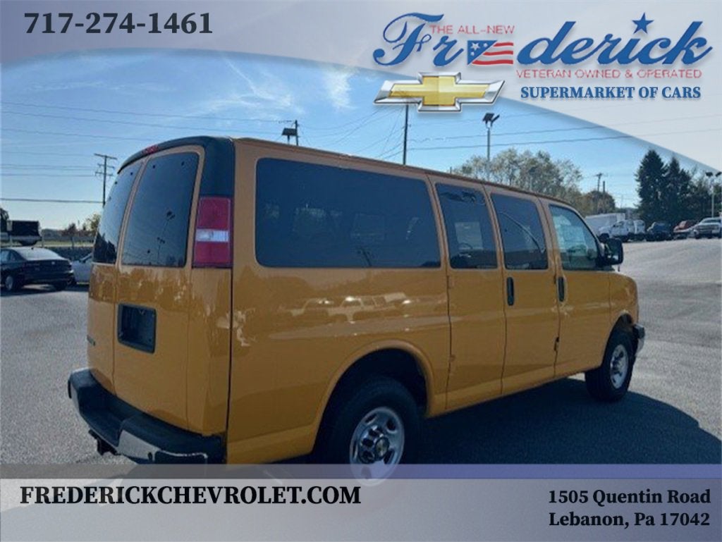 2024 Chevrolet Express Passenger 2500 1LS
