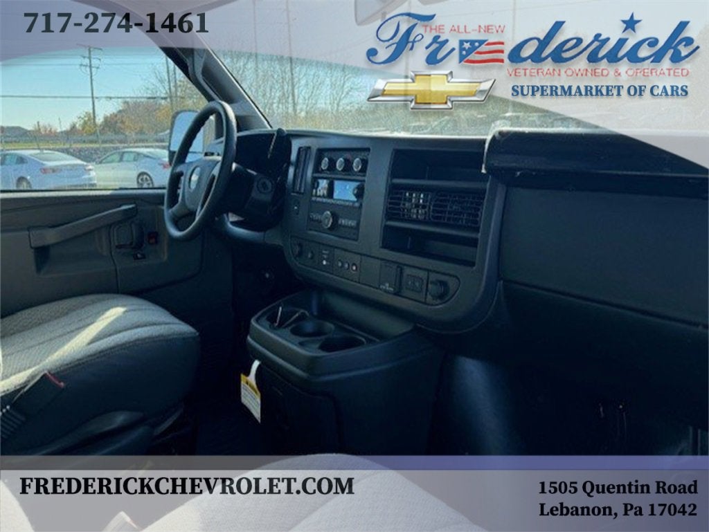 2024 Chevrolet Express Passenger 2500 1LS