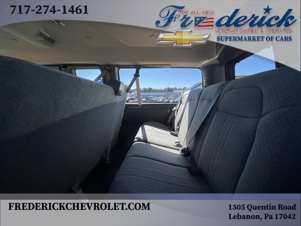 2025 Chevrolet Express Passenger 2500 1LT