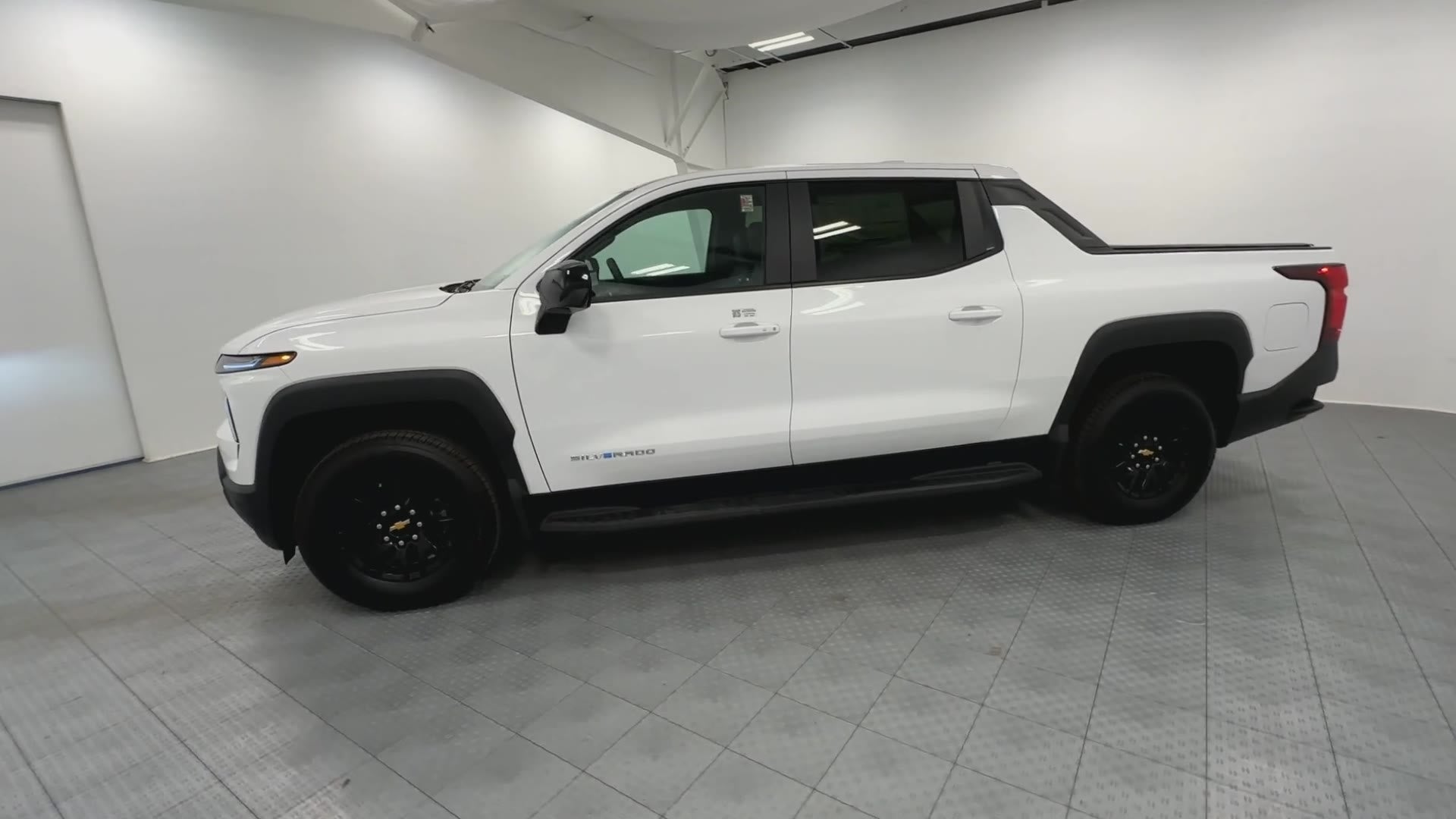 2024 Chevrolet Silverado EV Work Truck