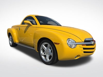 2004 Chevrolet SSR LS