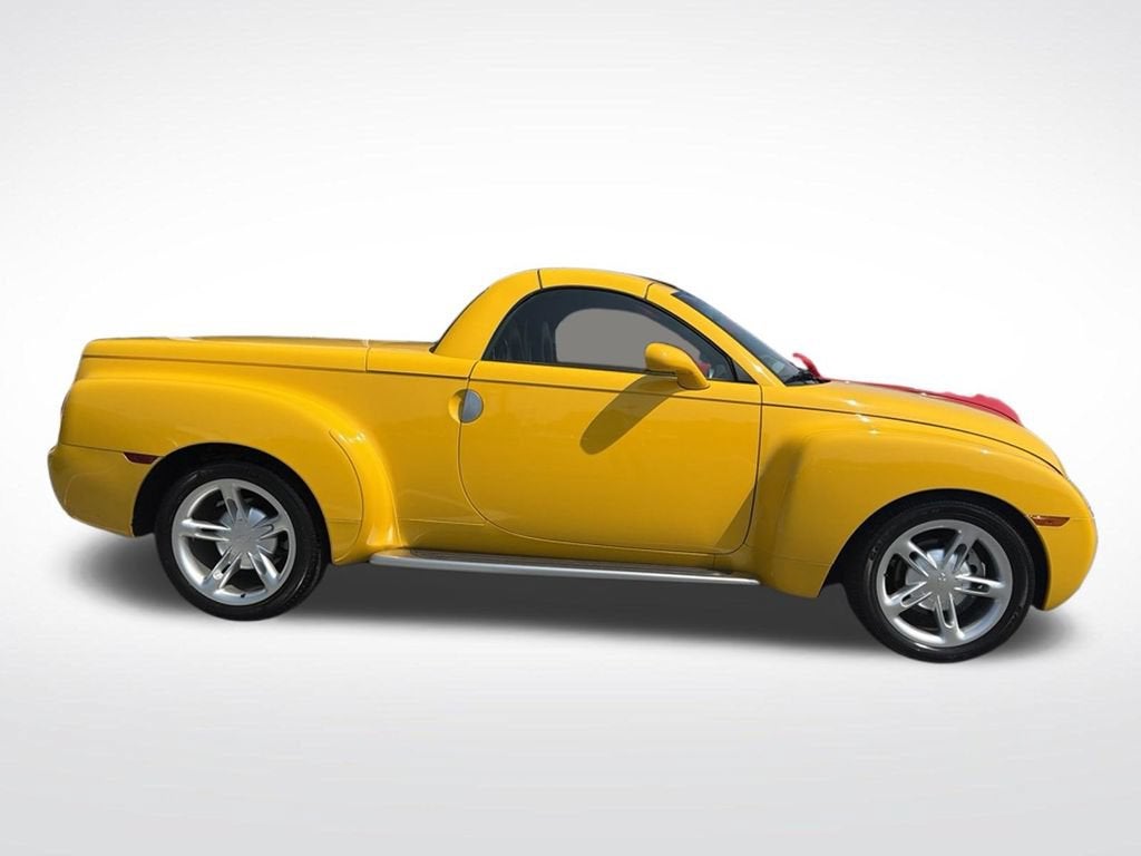 2004 Chevrolet SSR LS
