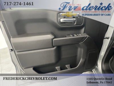 2025 Chevrolet Silverado 1500 Custom