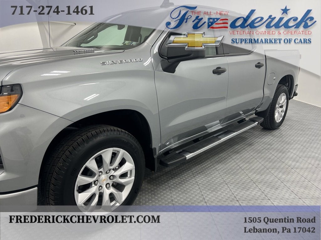 2025 Chevrolet Silverado 1500 Custom