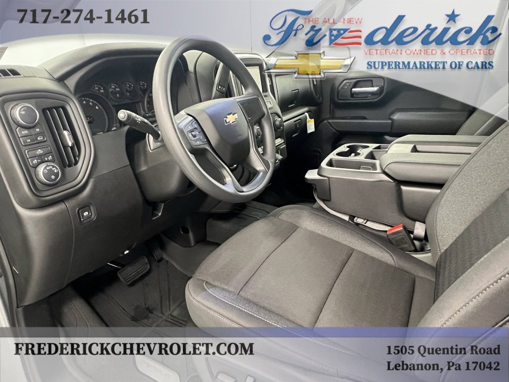 2025 Chevrolet Silverado 1500 Custom