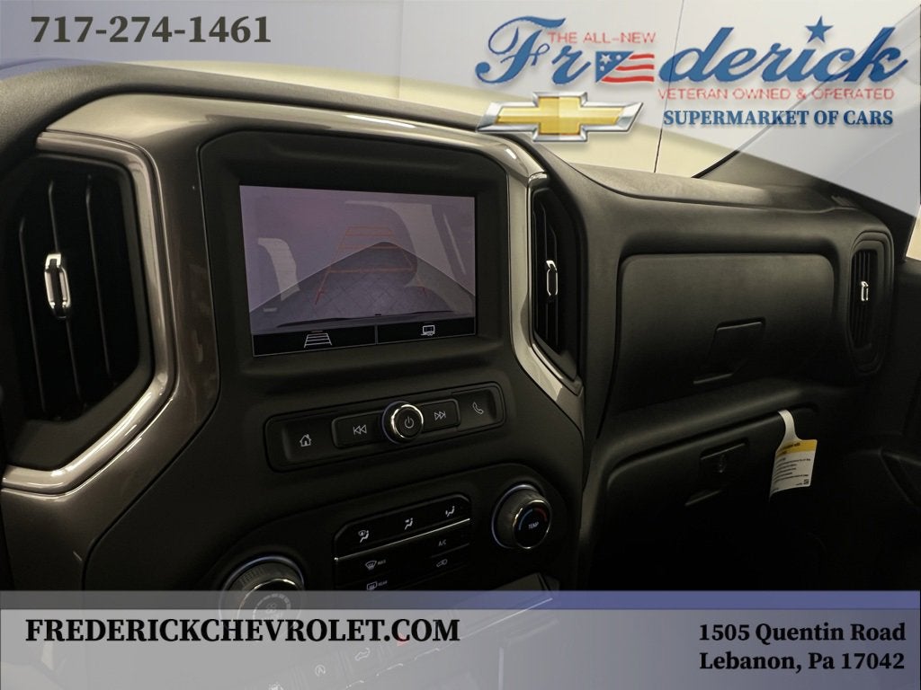 2025 Chevrolet Silverado 1500 Custom