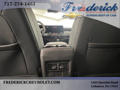 2025 Chevrolet Colorado WT/LT