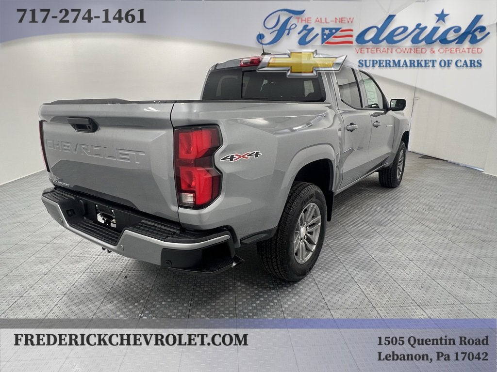 2025 Chevrolet Colorado WT/LT