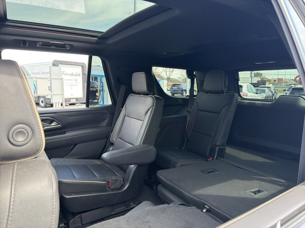 2022 GMC Yukon SLT