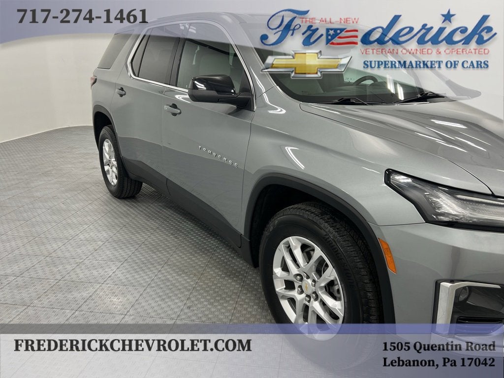 2023 Chevrolet Traverse LS