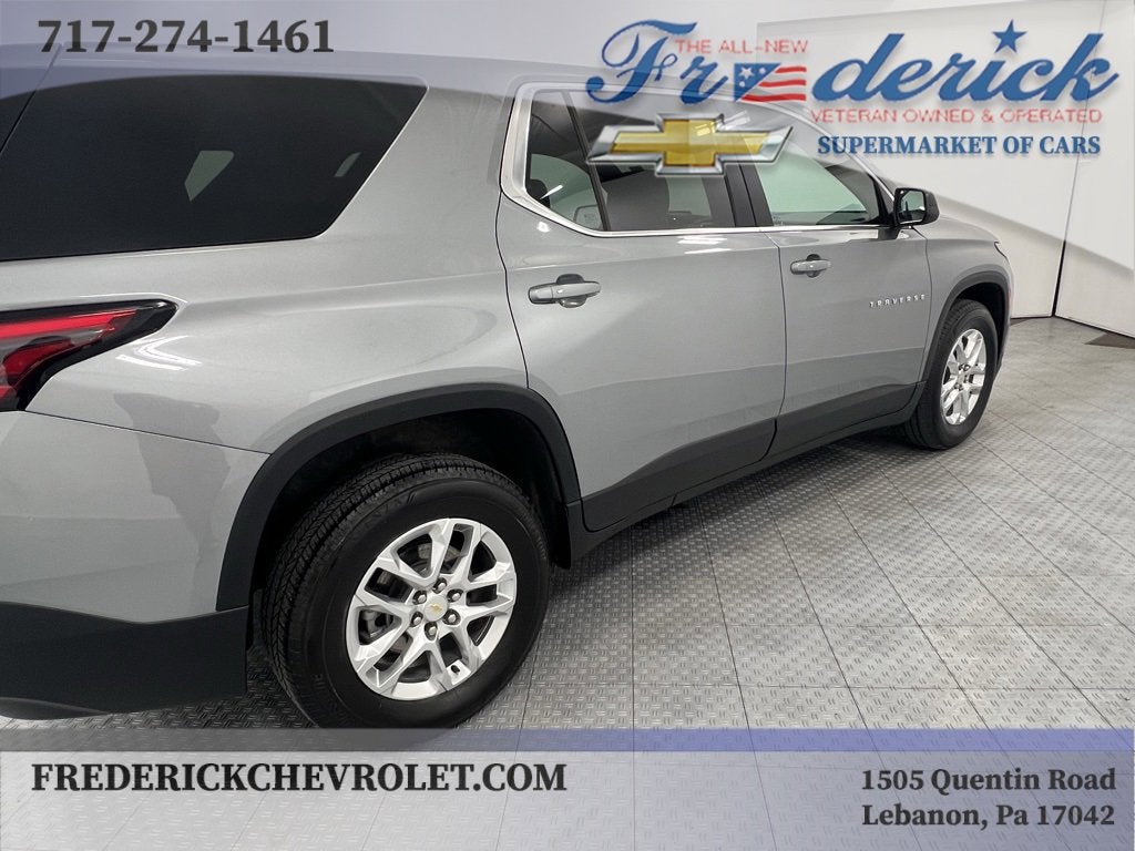 2023 Chevrolet Traverse LS