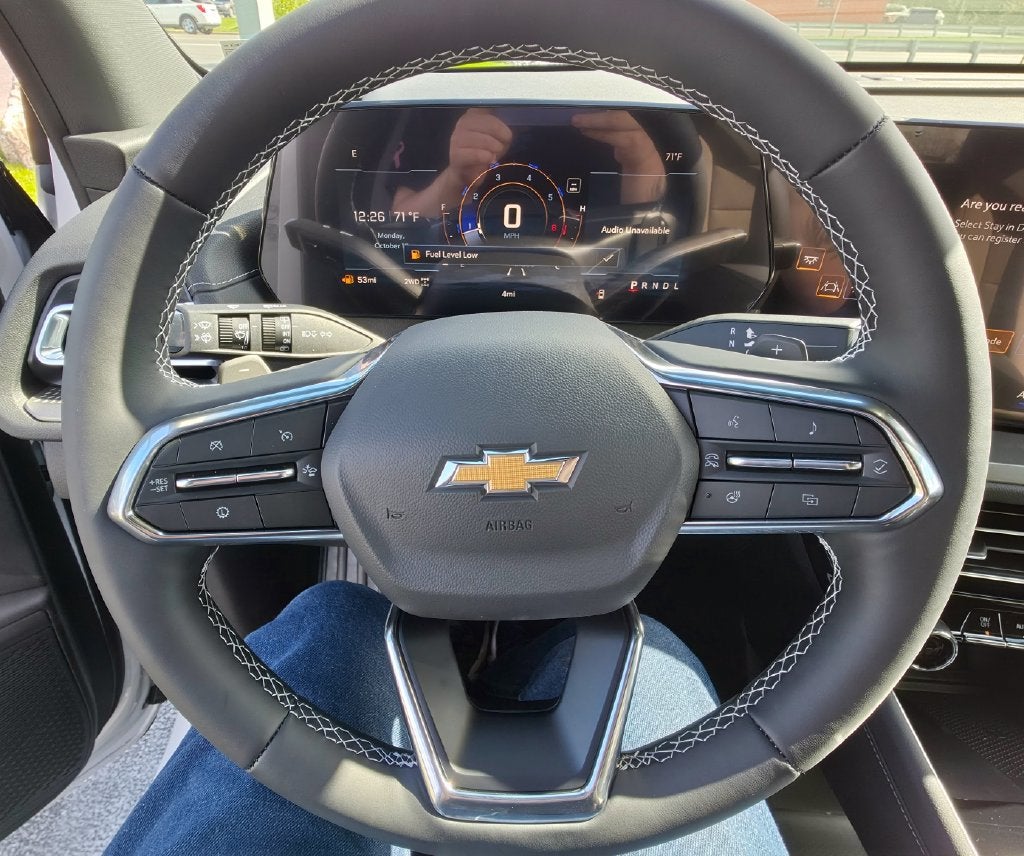 2027 Chevrolet Traverse LT - Photo 11