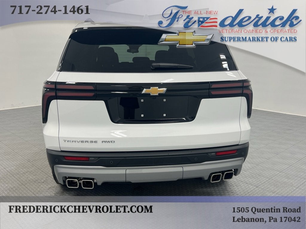 2025 Chevrolet Traverse LT