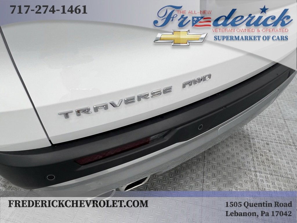 2025 Chevrolet Traverse LT