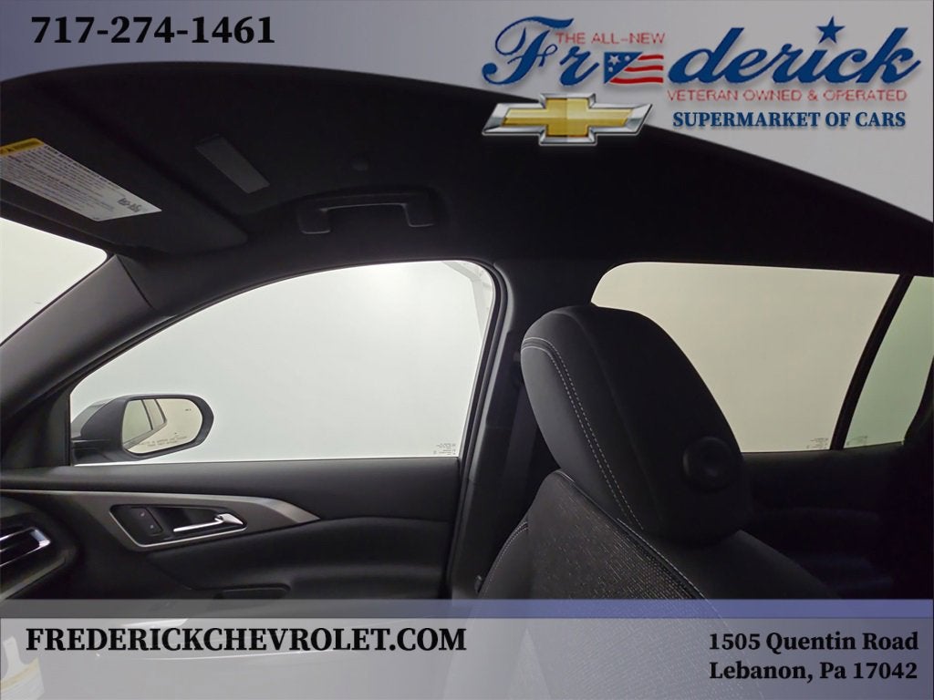 2025 Chevrolet Traverse LT