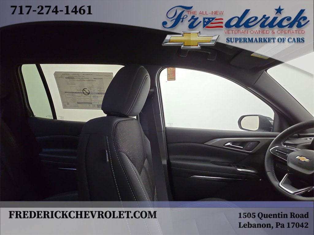 2025 Chevrolet Traverse LT