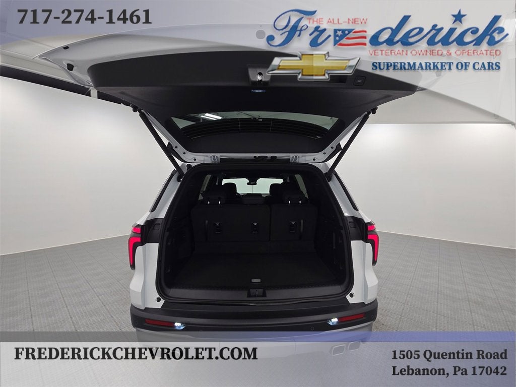 2025 Chevrolet Traverse LT