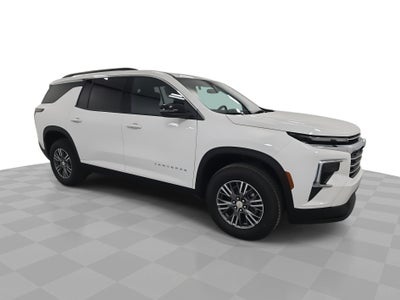 2025 Chevrolet Traverse LT