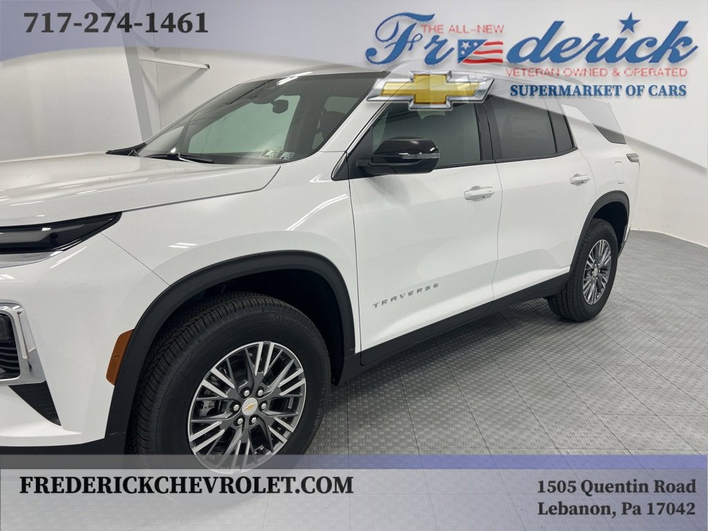 2025 Chevrolet Traverse LT