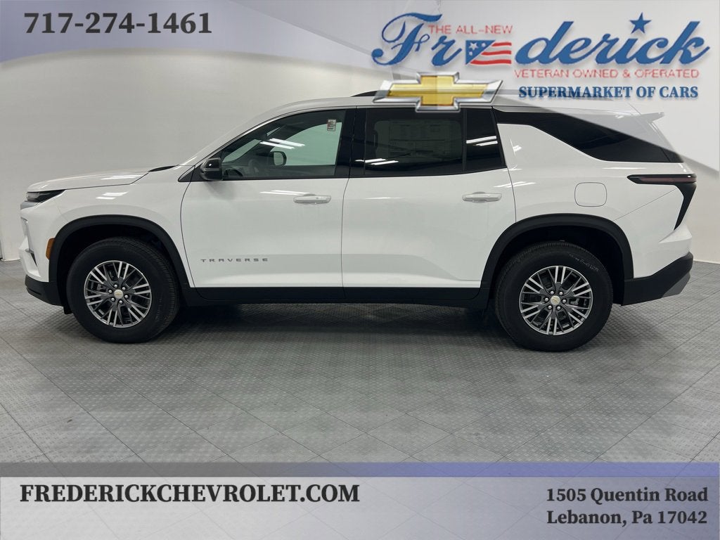 2025 Chevrolet Traverse LT