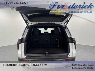 2025 Chevrolet Traverse LT