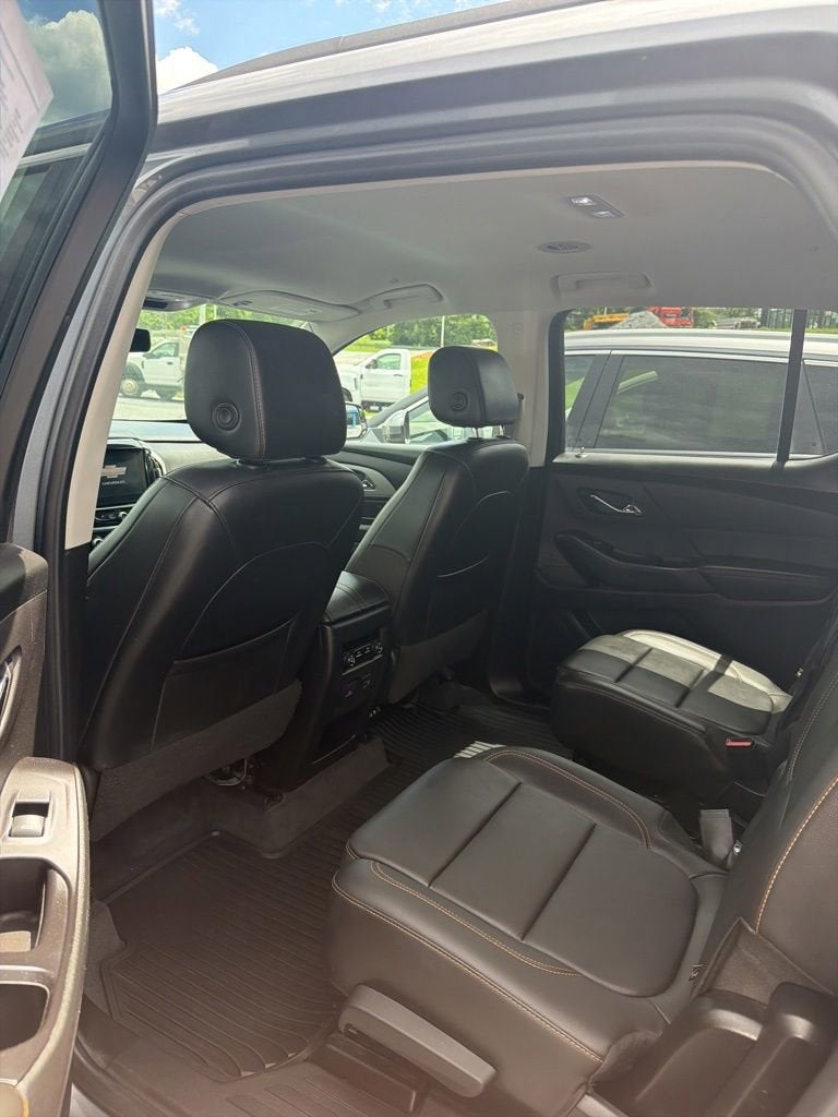 2020 Chevrolet Traverse LT Leather