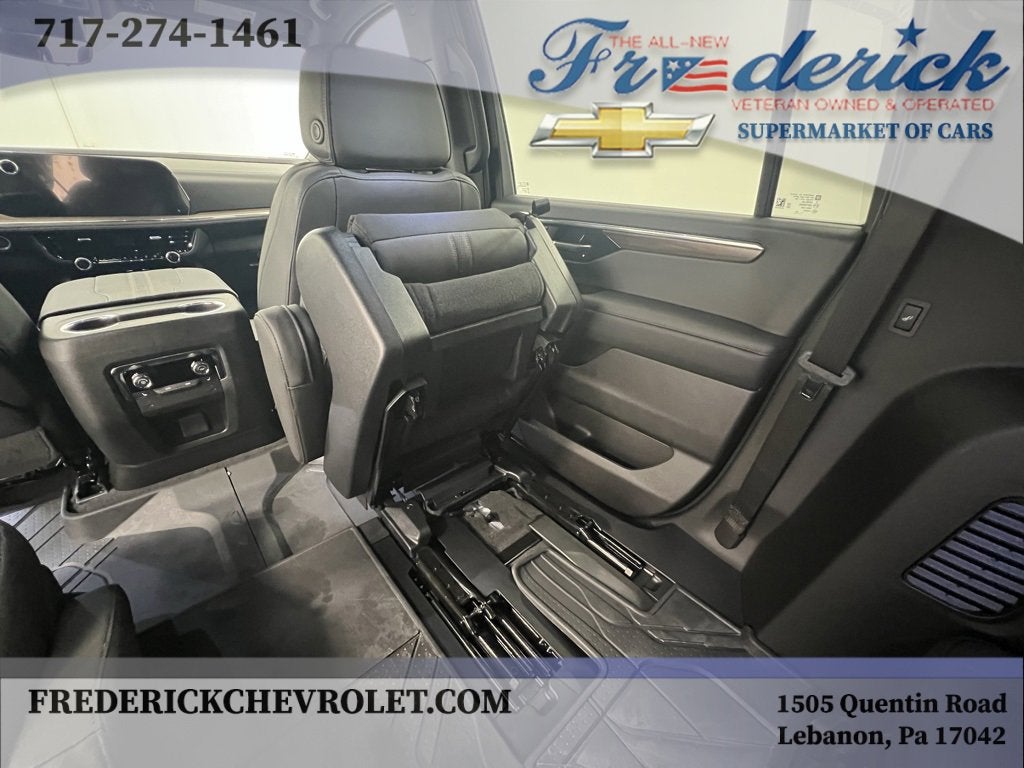 2025 Chevrolet Suburban High Country