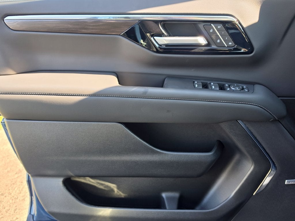 2027 Chevrolet Tahoe LT