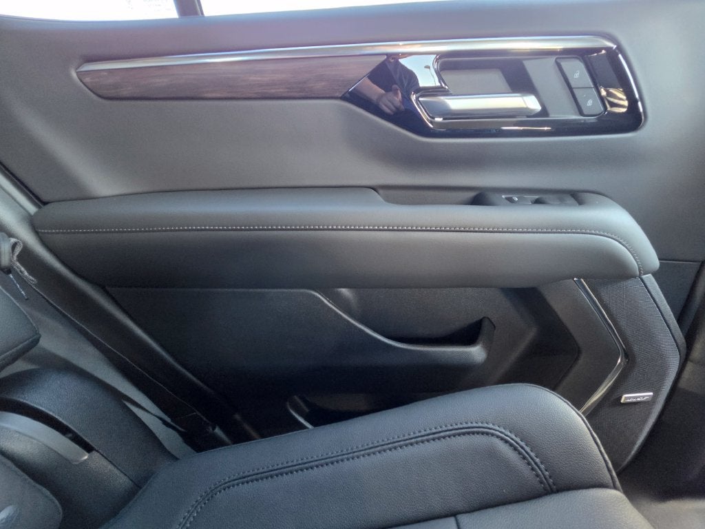 2027 Chevrolet Tahoe LT