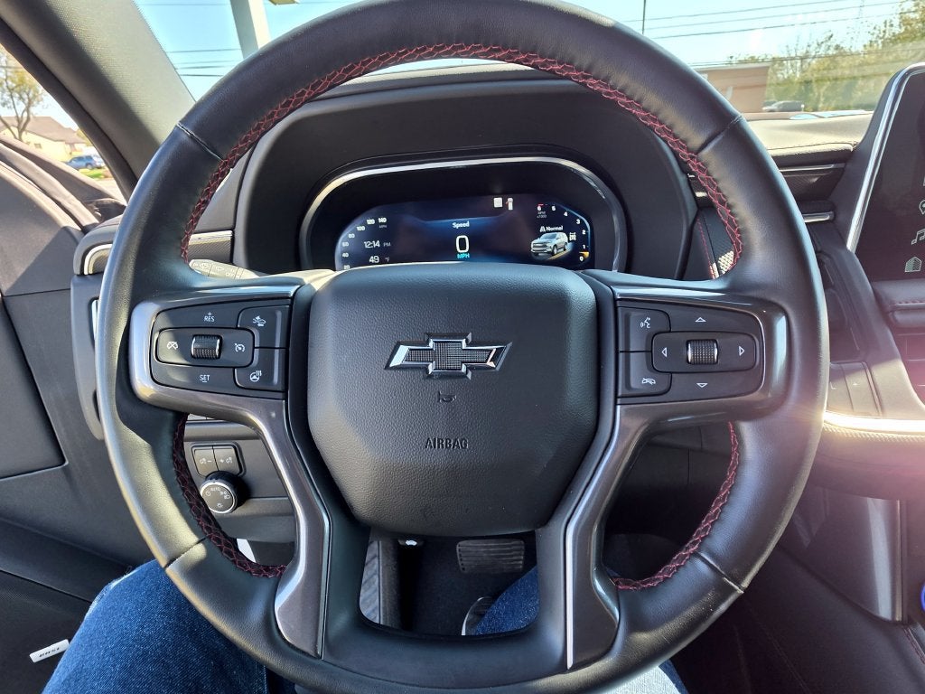 2023 Chevrolet Suburban RST