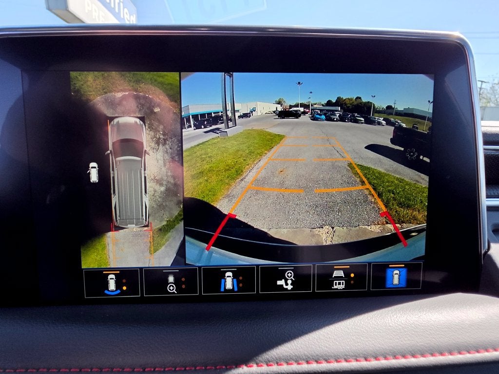 2023 Chevrolet Suburban RST