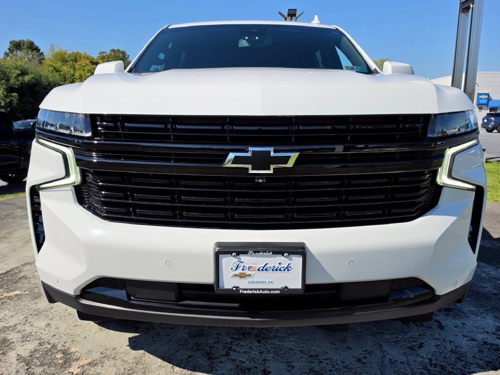 2023 Chevrolet Suburban RST