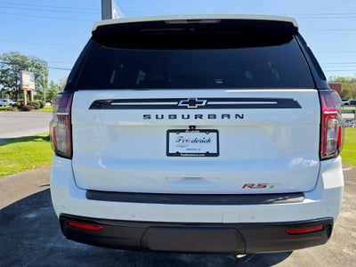 2023 Chevrolet Suburban RST