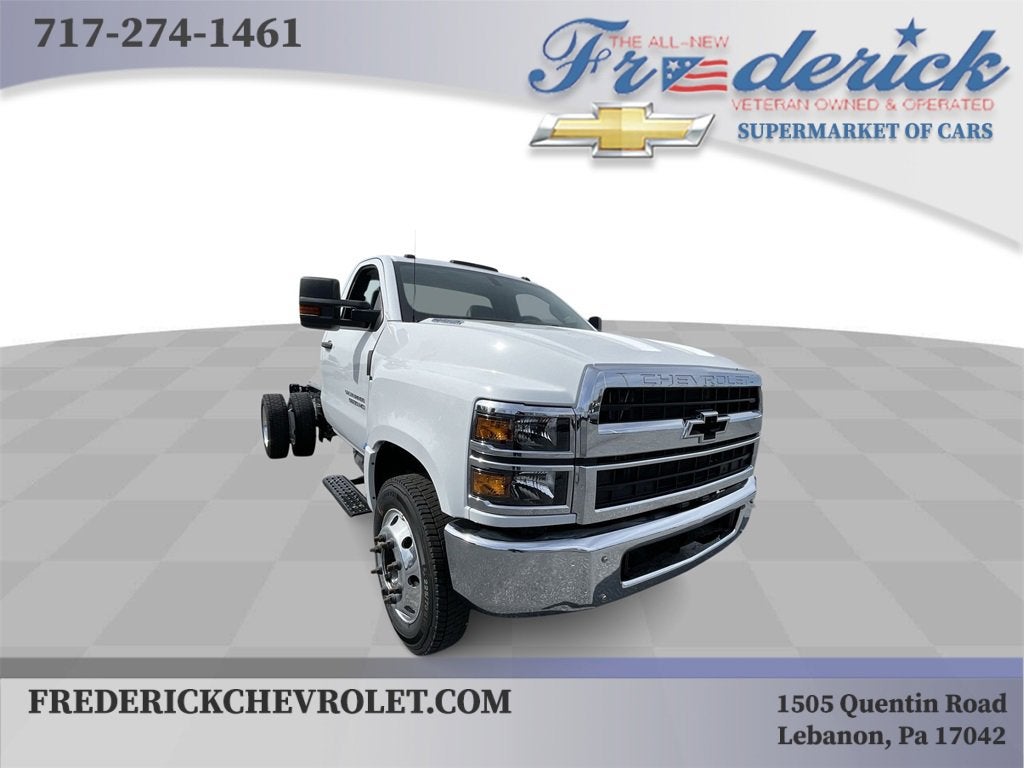 2023 Chevrolet Silverado 5500 HD Work Truck