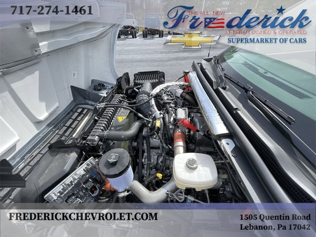 2023 Chevrolet Silverado 5500 HD Work Truck