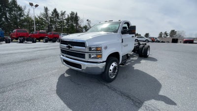2023 Chevrolet Silverado 5500 HD Work Truck