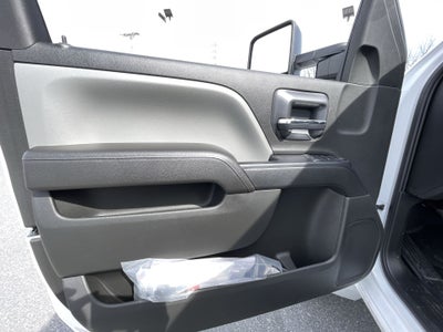 2023 Chevrolet Silverado 5500 HD Work Truck