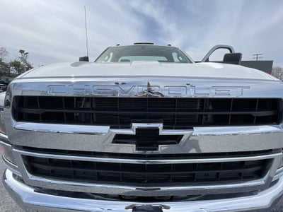 2023 Chevrolet Silverado 5500 HD Work Truck